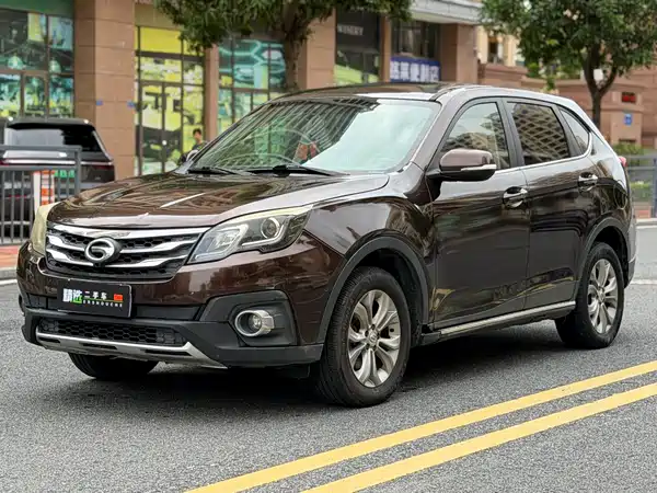 GAC Trumpchi GS5 Super 2015