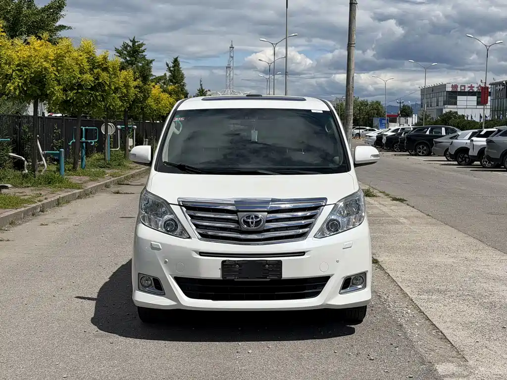 Toyota Alphard 2014 — фото 2