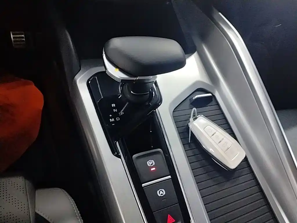 Geely Xingrui 2023 — фото 10