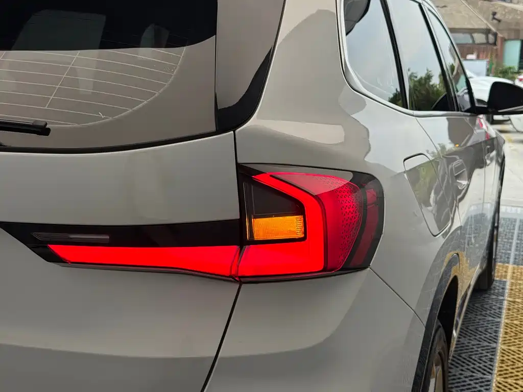 BMW X1 2023 — фото 10