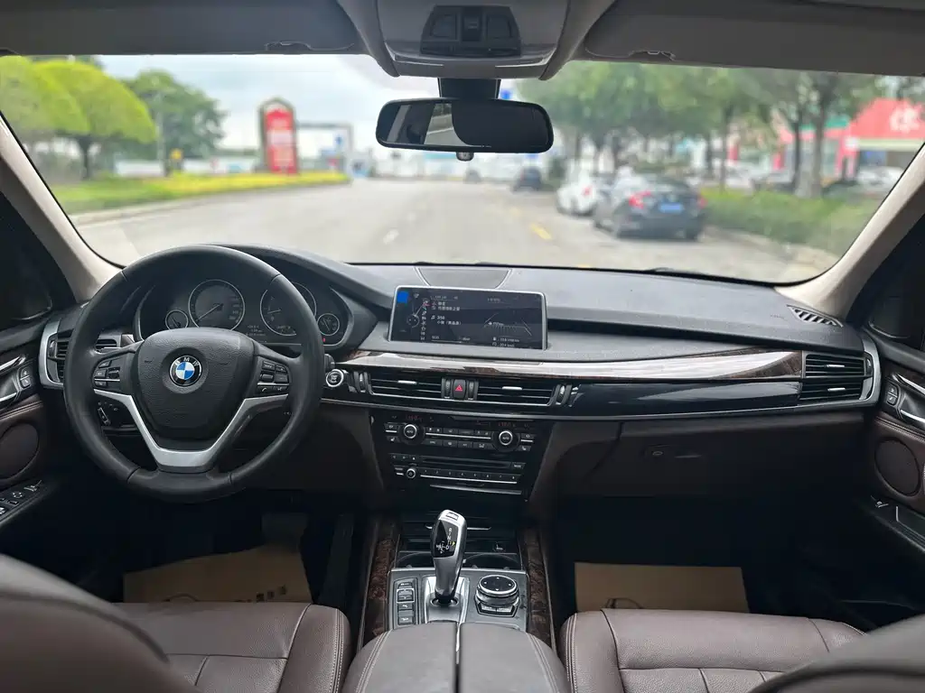 BMW X5 2014 — фото 11