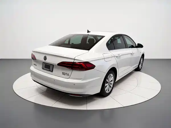 Volkswagen Bora 2021