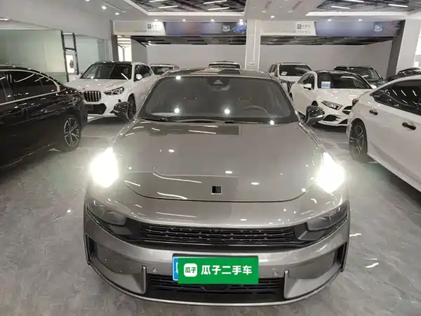 Lynk & Co 03 2022