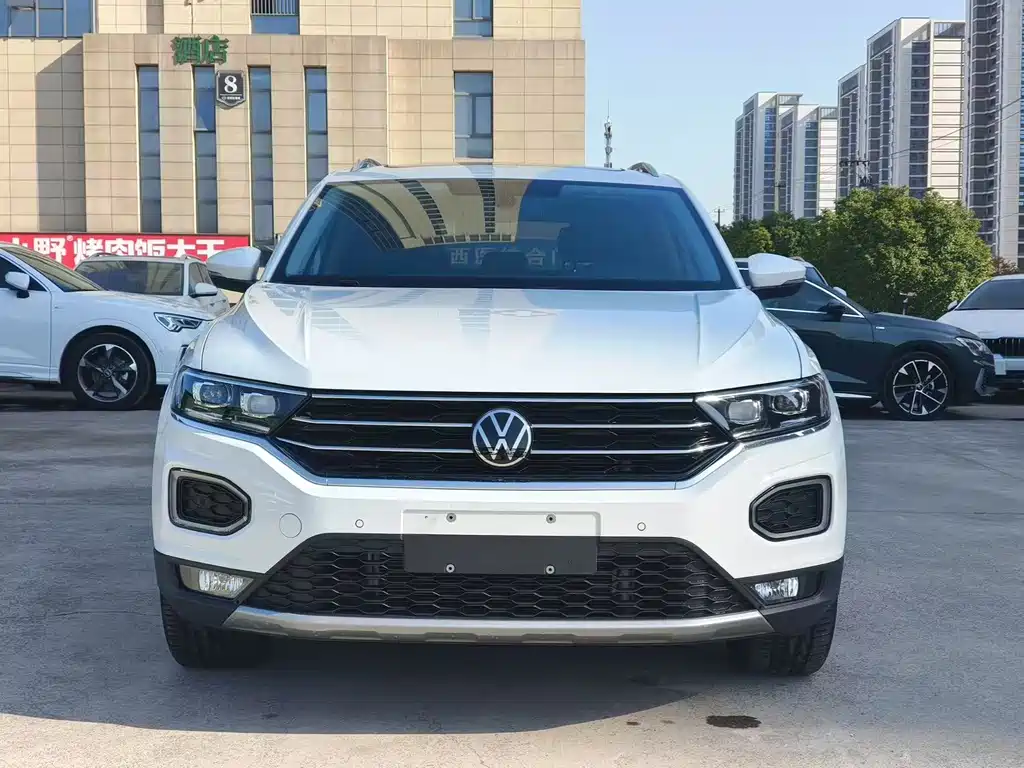 Volkswagen T-Roc 2022 — фото 2