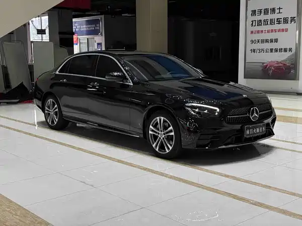 Mercedes-Benz E-Class 2022