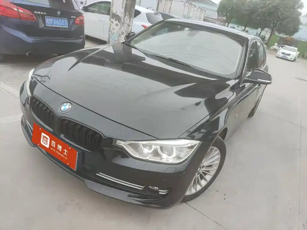 BMW 3 Series 2013 — фото 1