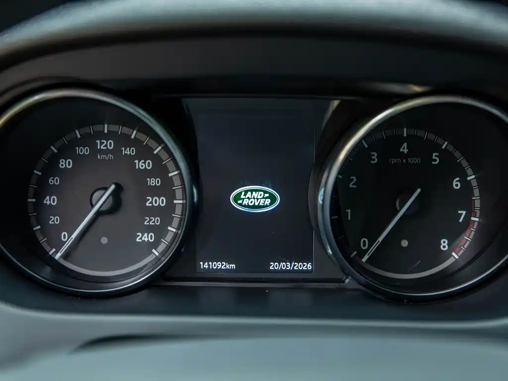 Land Rover Discovery Sport 2018 — фото 15