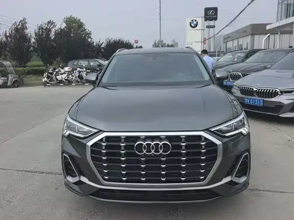 Audi Q3 2023