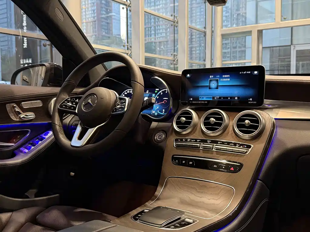 Mercedes-Benz GLC 2022 — фото 14