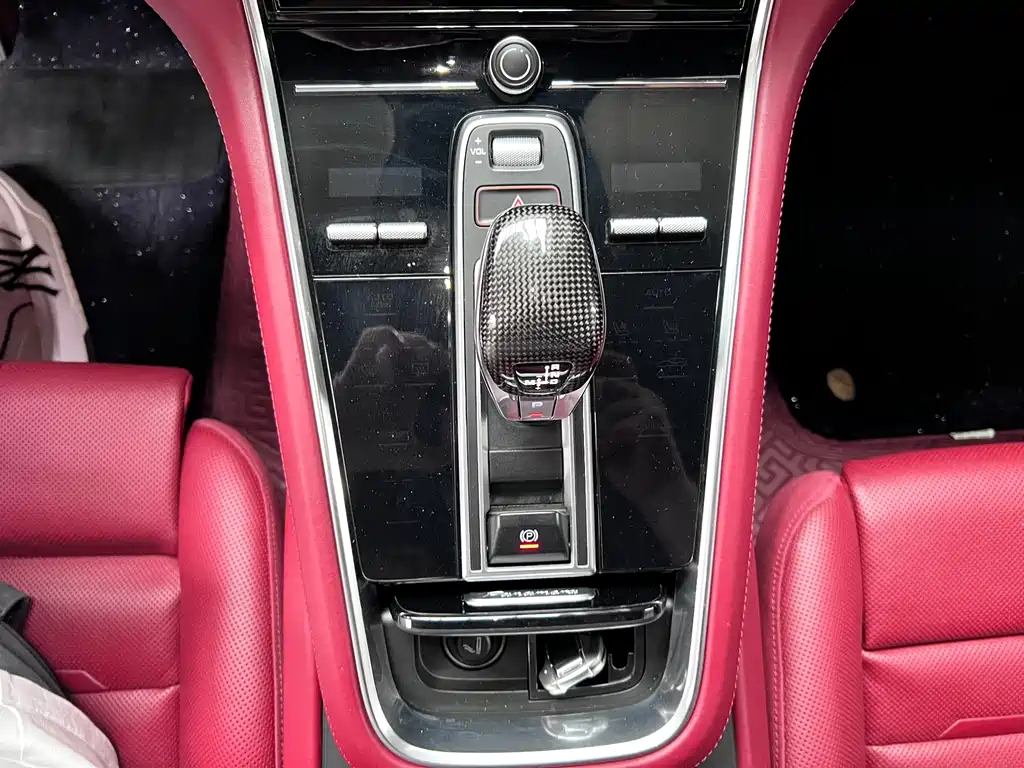Porsche Panamera 2019 — фото 13