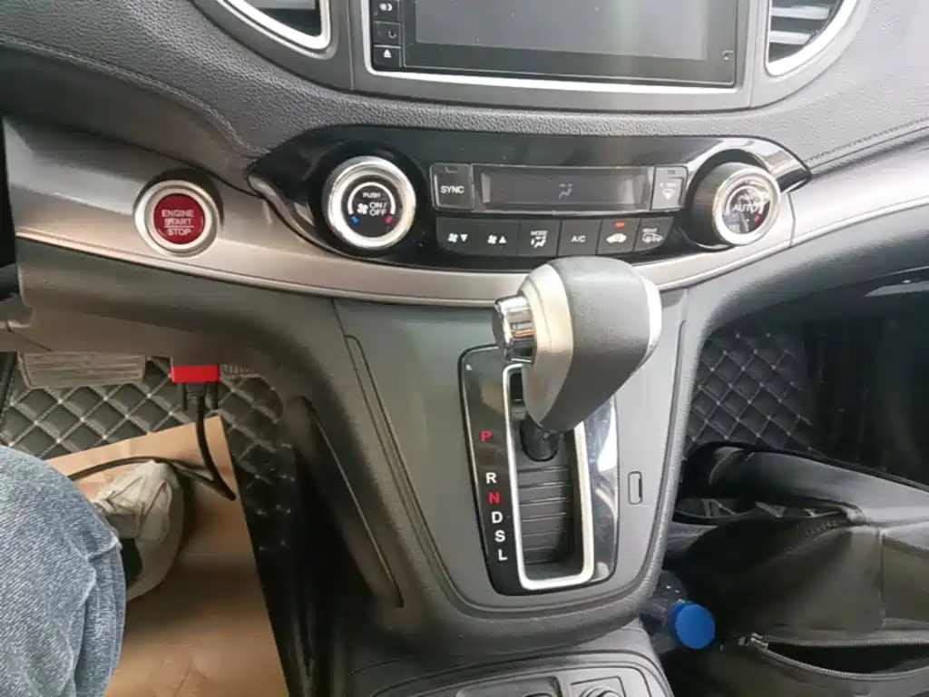 Honda CR-V 2015 — фото 10
