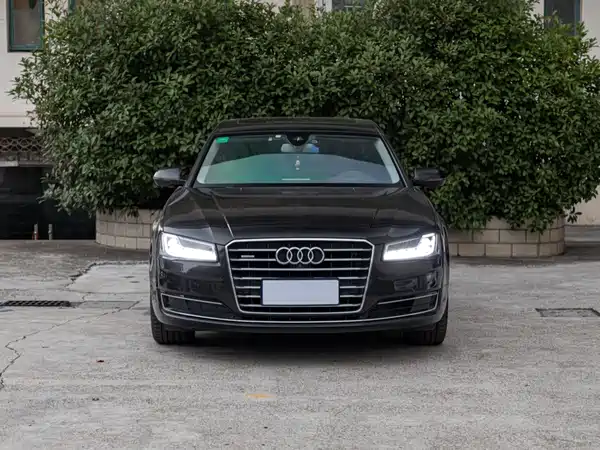 Audi A8 2016