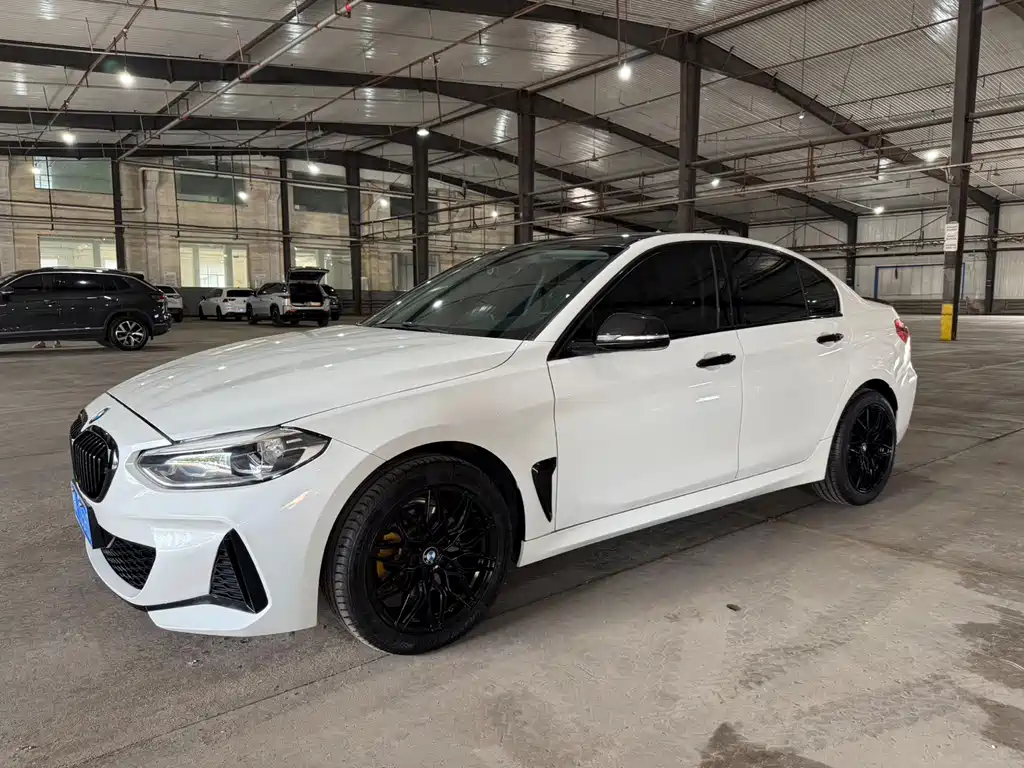 BMW 1 Series 2022