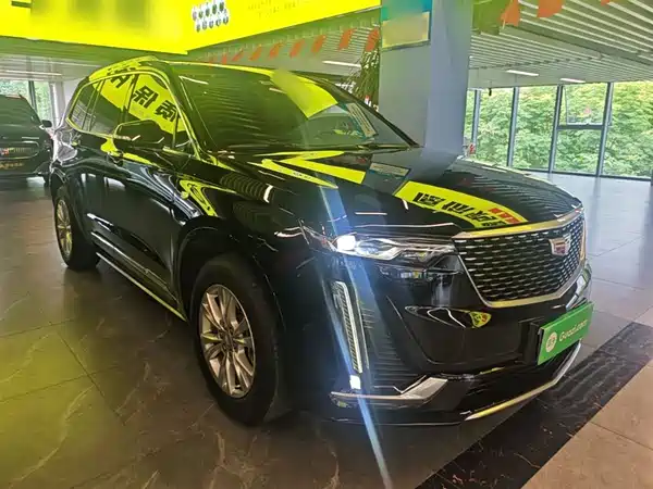 Cadillac XT6 2021