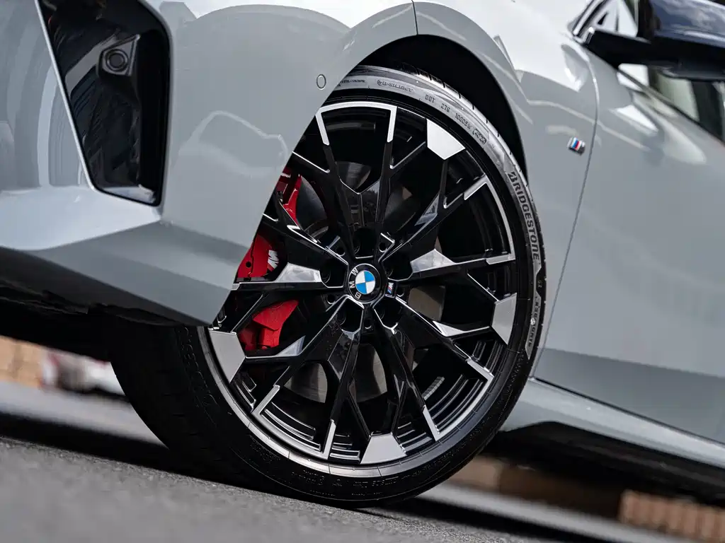 BMW M235L 2025 — фото 7