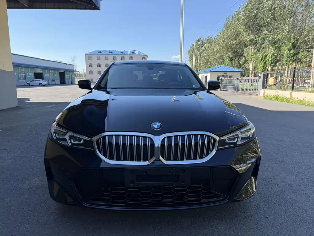 BMW 3 Series 2023