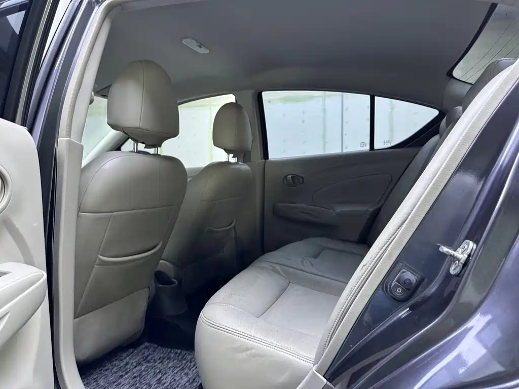 Nissan Sunny 2015 — фото 9