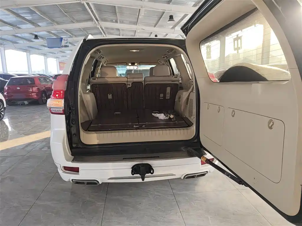 Toyota Prado 2015 — фото 19