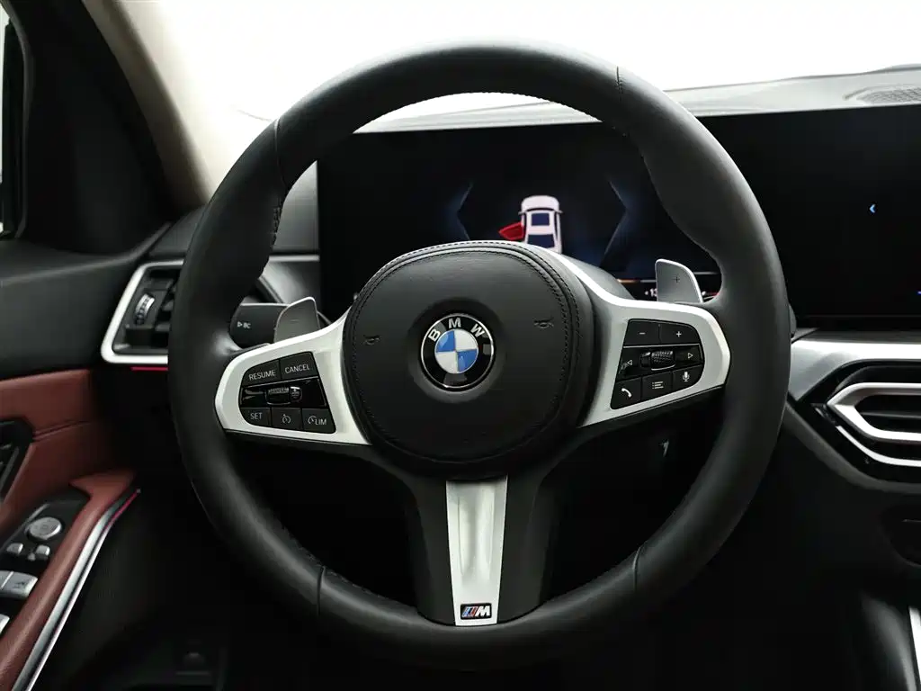BMW 3 Series 2022 — фото 16