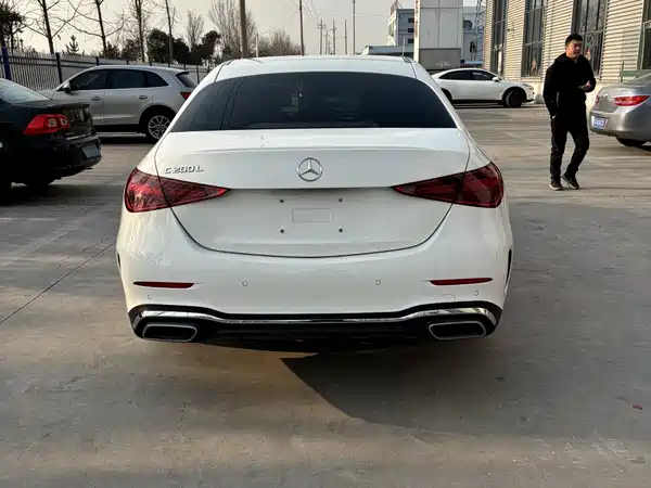 Mercedes-Benz C-Class 2023