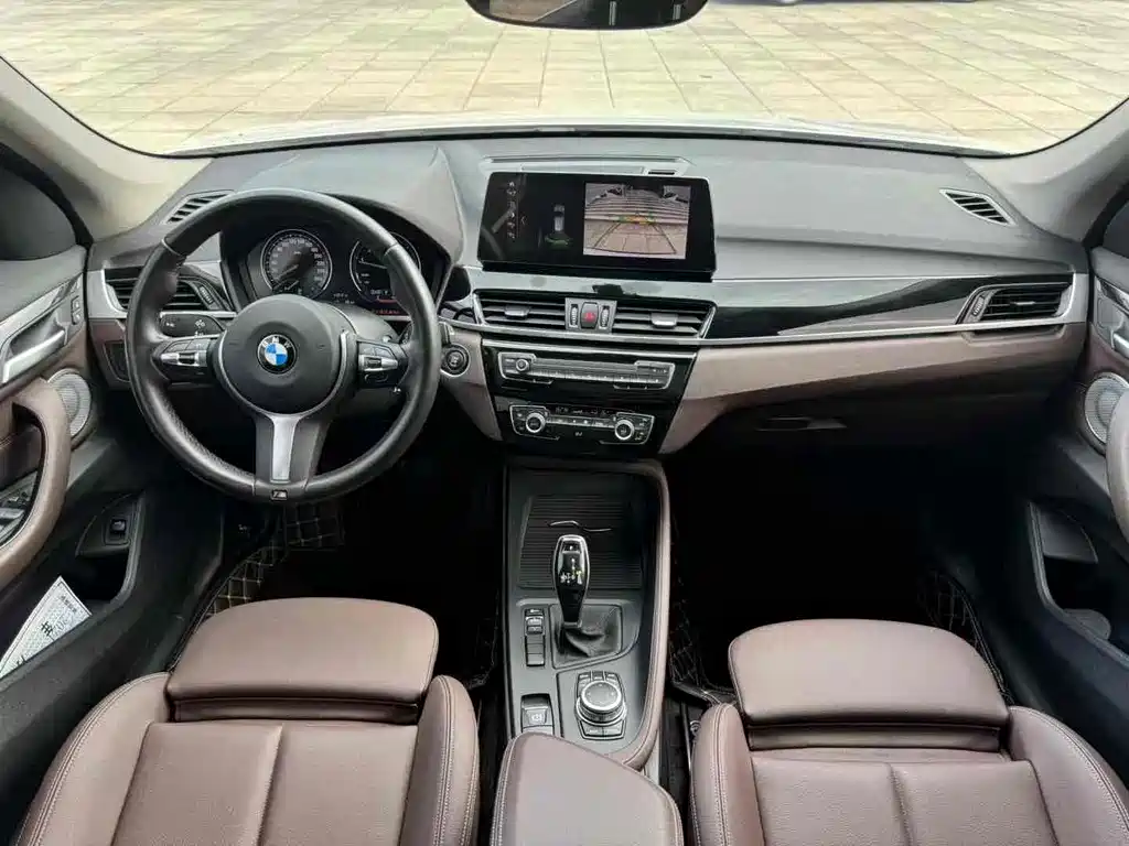 BMW X1 2022 — фото 8