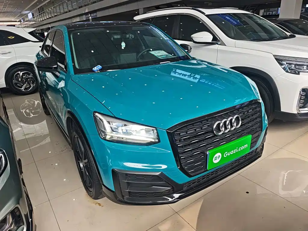 Audi Q2L 2020 — фото 22