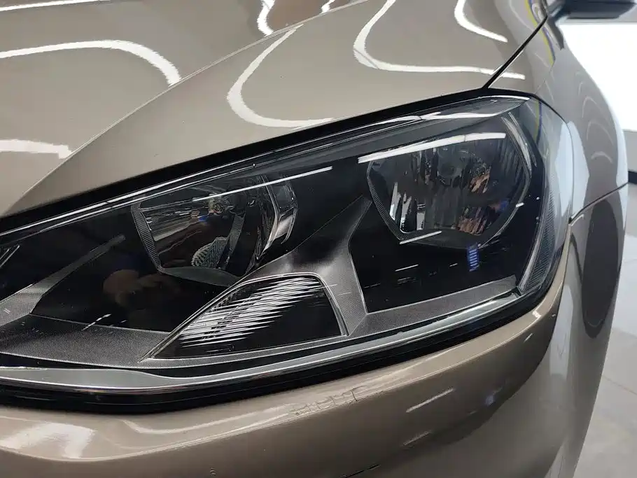 Volkswagen Golf 2014
