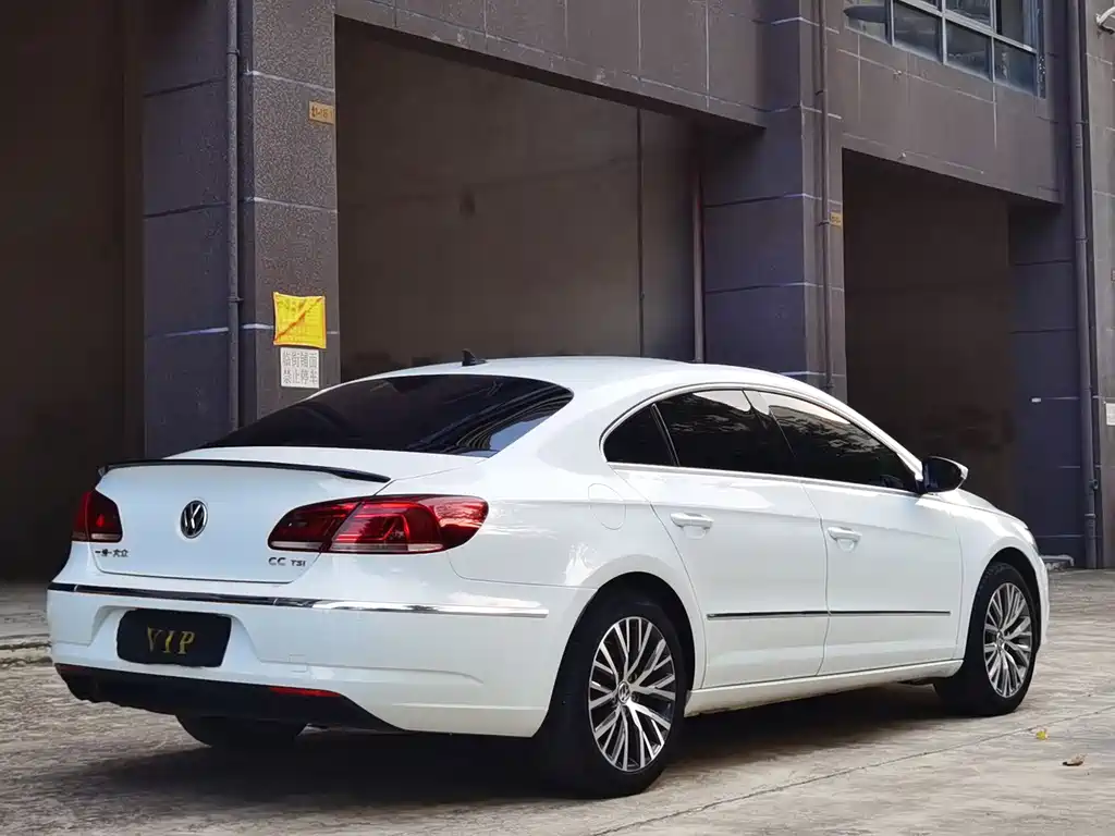 Volkswagen CC 2013 — фото 4