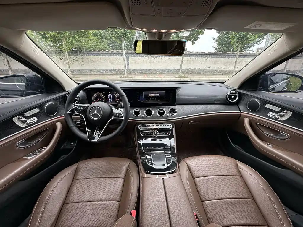 Mercedes-Benz E-Class 2017 — фото 8