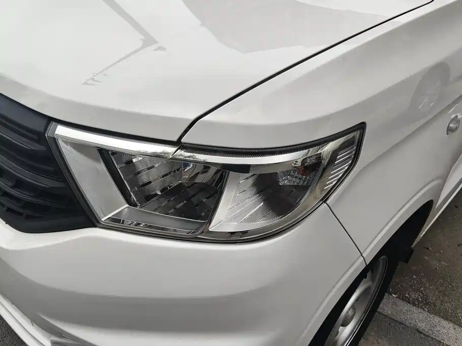 Wuling Hongguang V 2024