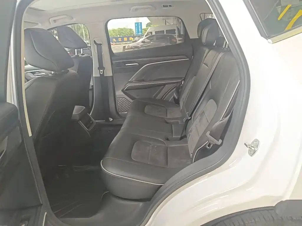 Haval H6 2022 — фото 17