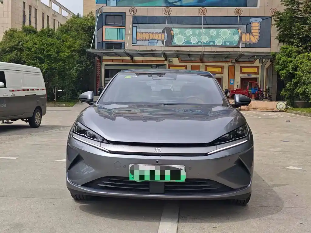 BYD Qin L 2025 — фото 2