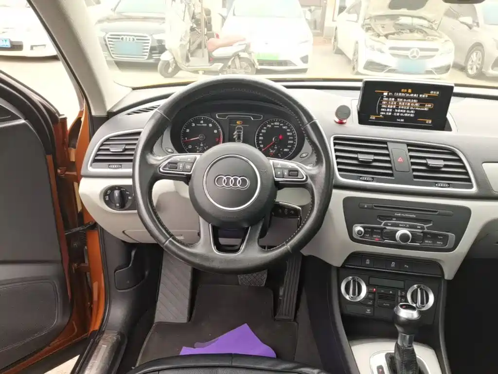 Audi Q3 2016