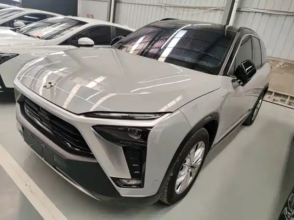 NIO ES8 2022