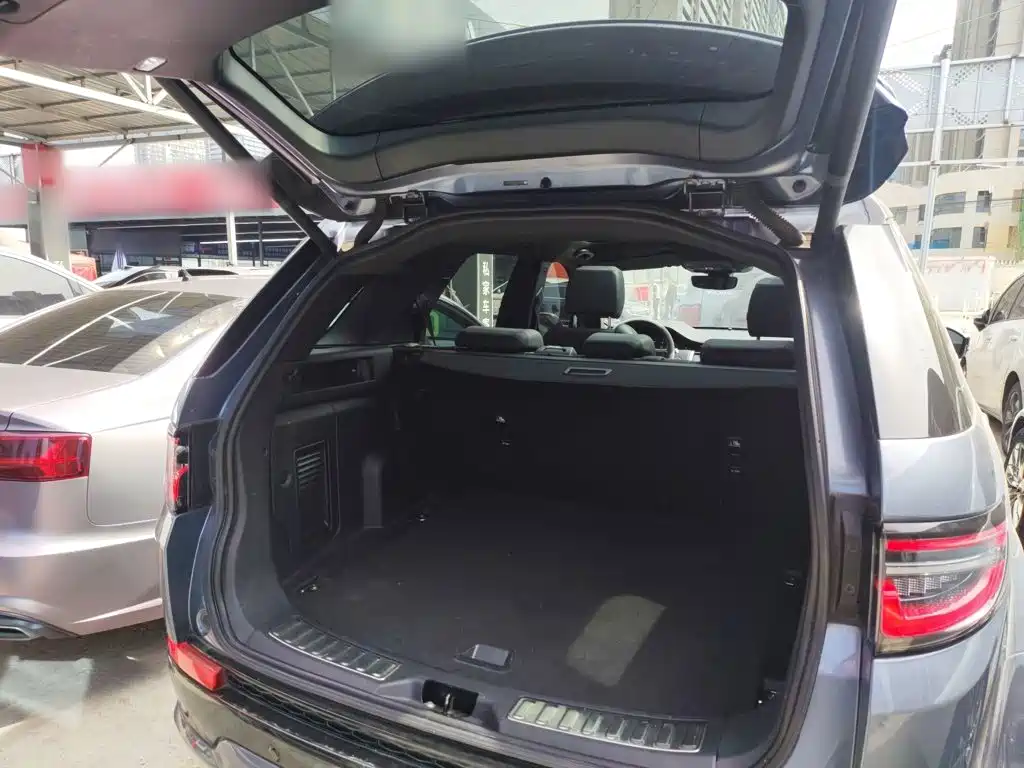 Land Rover Discovery Sport 2022 — фото 15