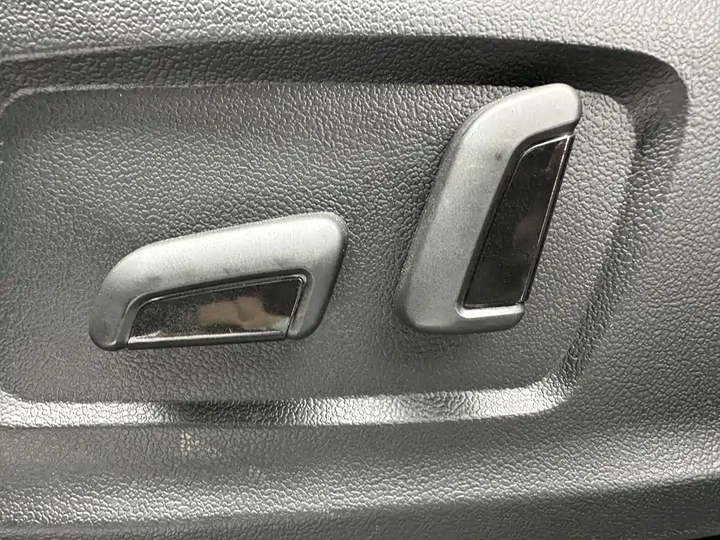 Mitsubishi Outlander 2022 — фото 12