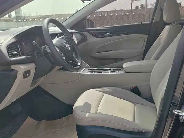 Buick Regal 2020