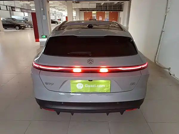 NIO ET5T 2024