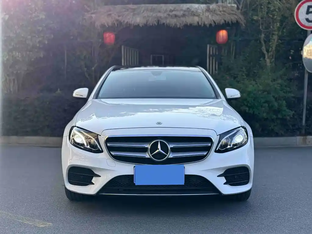 Mercedes-Benz E-Class 2020 — фото 2