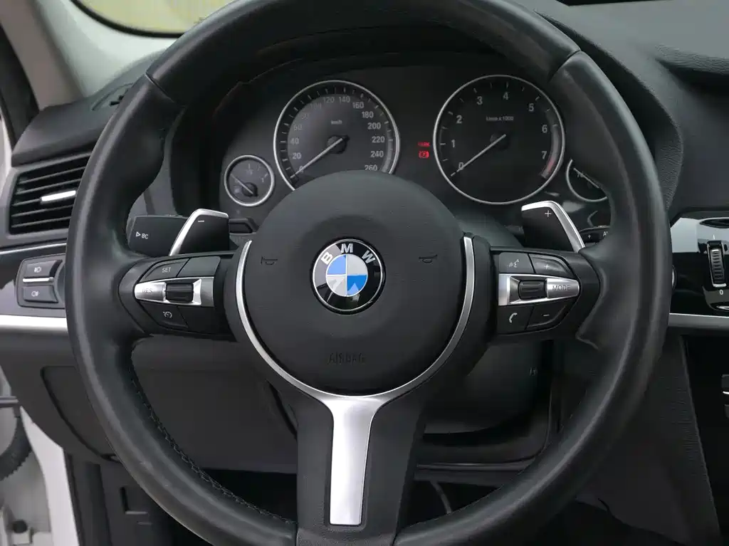 BMW X3 2017 — фото 11