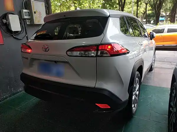 Toyota Frontlander 2022