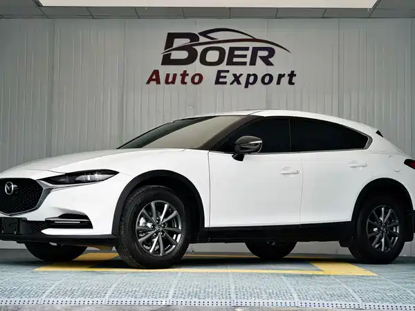 Mazda CX-4 2023