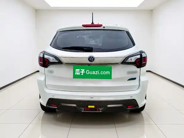 Venucia T70 2019