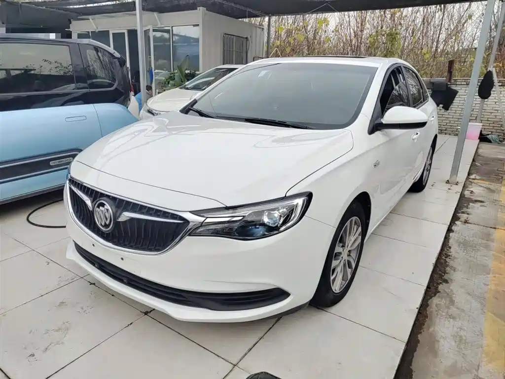 Buick Excelle 2022 — фото 2
