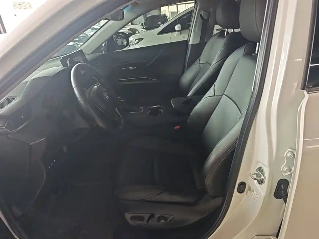 Toyota Harrier 2023 — фото 15