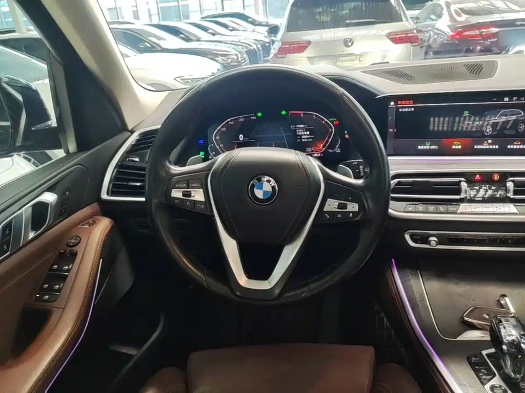 BMW X5 2020 — фото 11