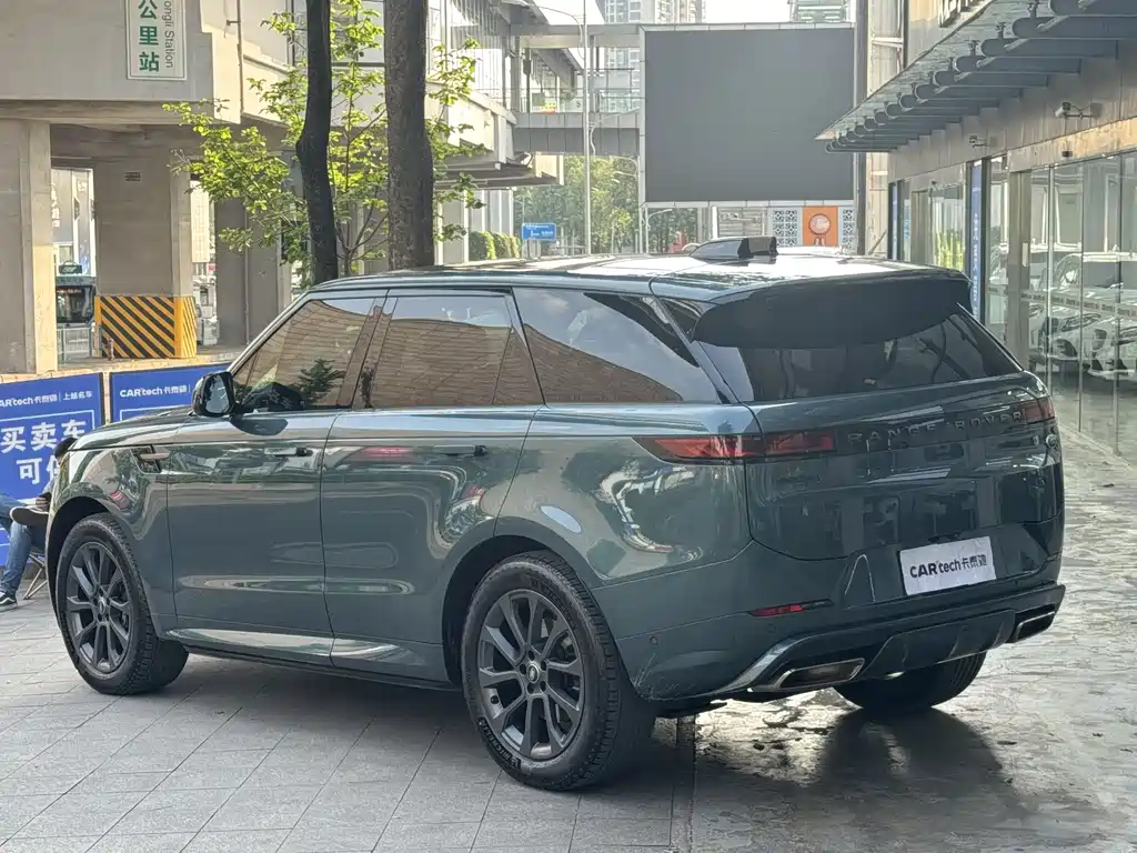 Land Rover Sport 2023 — фото 20
