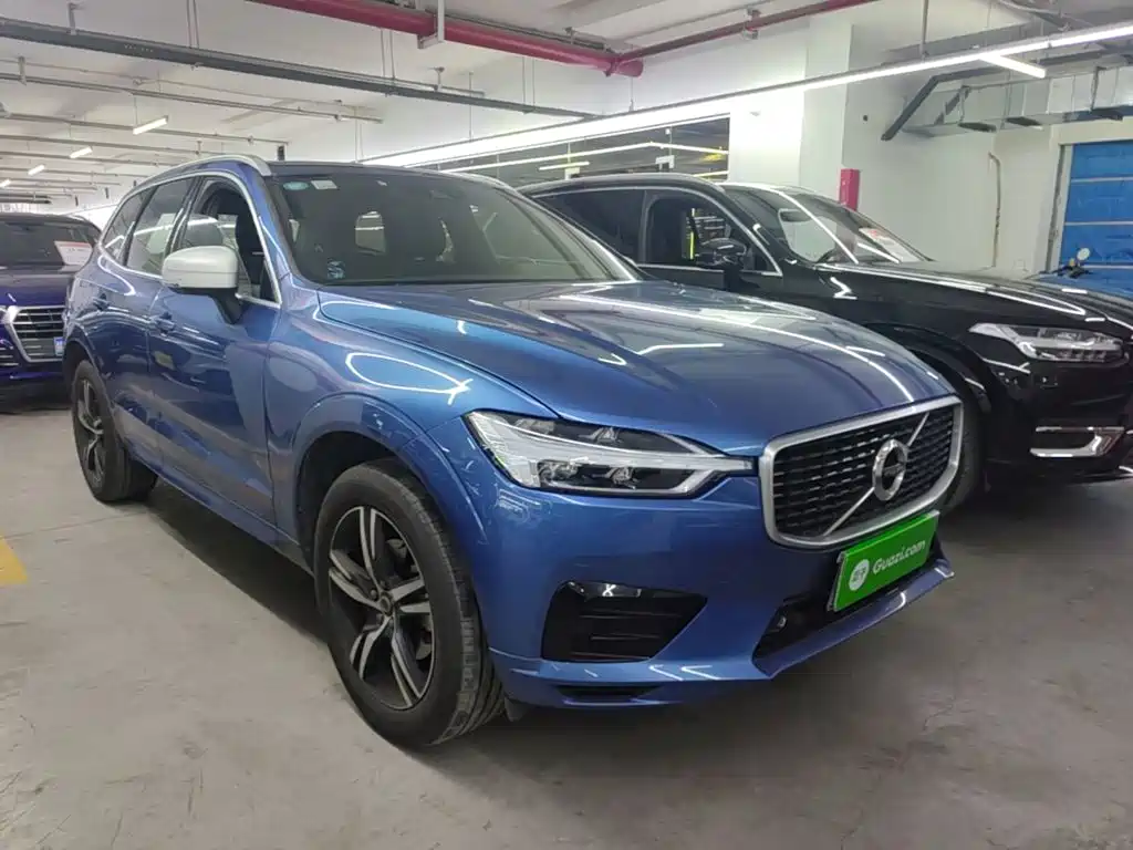 Volvo XC60 2018 — фото 22