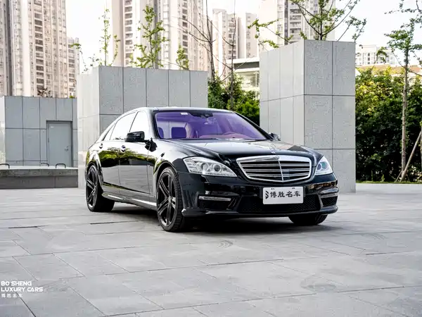 Mercedes-Benz S-Class AMG 2010