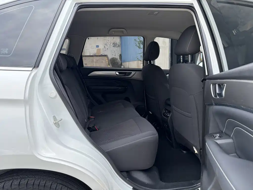 Haval M6 2023 — фото 10